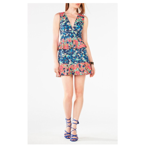 BCBGMaxAzria Dresses & Skirts - BCBGMAXAZRIA Dress 8 Caron Floral Peplum Mini